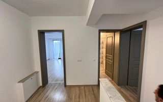 Casa cu 7 camere | 3 balcoane | Garaj | 220 mp + 80 mp curte | Cartier Panorama - Poză 20