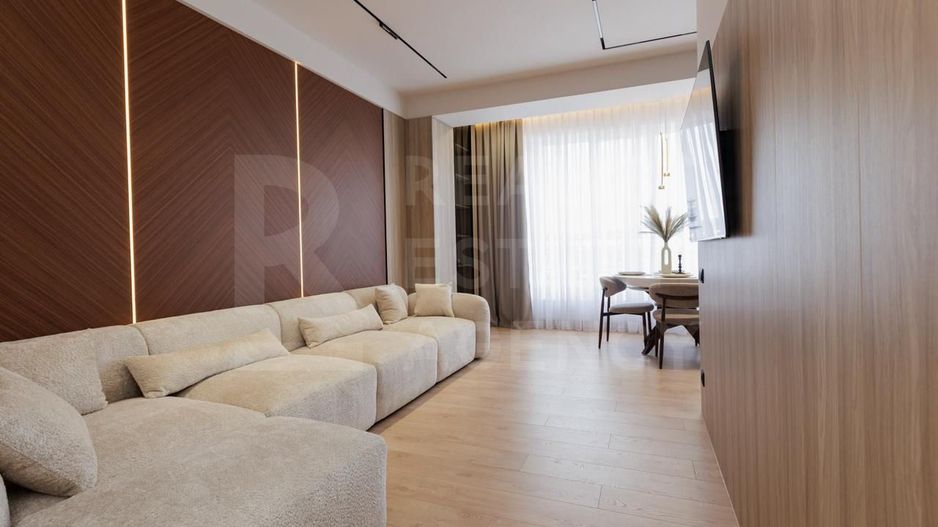 Vânzare, penthouse, 3 camere, str. Liviu Deleanu, Buiucani - Poză 1