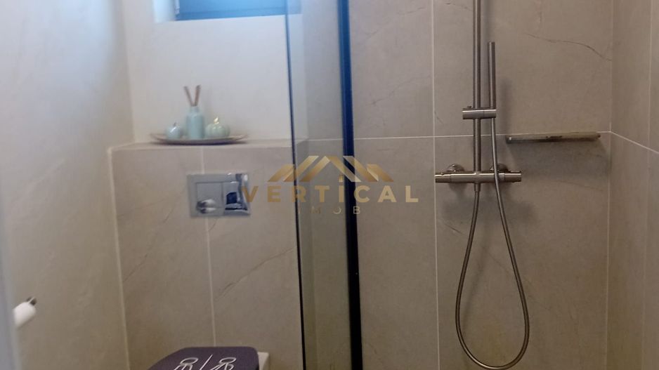 Casa /Vila ultra-moderna- mobilata* de vanzare Berceni /Vidra - Poză 17