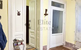 Casa singura in curte ultracentral in Oradea - Poză 11