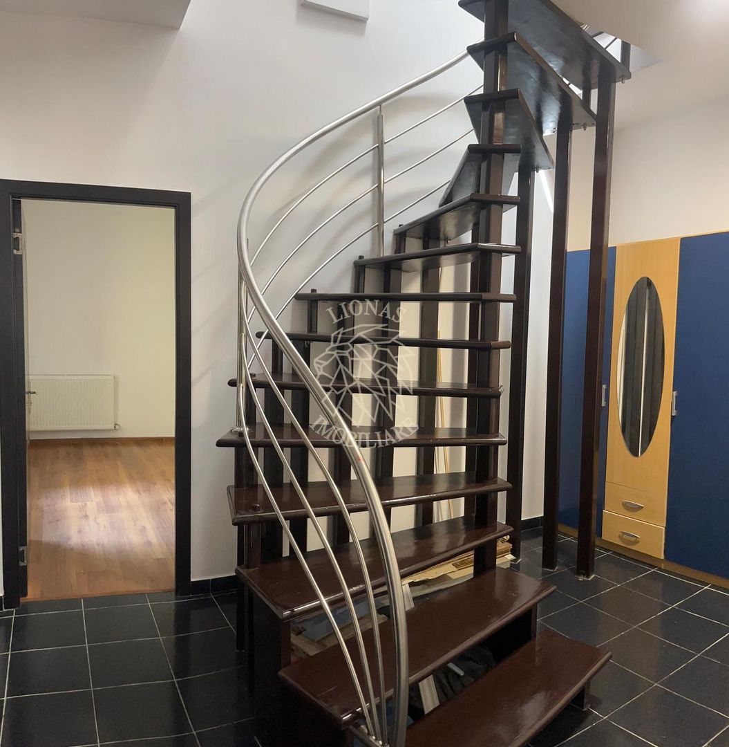 Spatiu birou 4 camere 132 mp-terasa-renovat-parcare-Ultracentral - Poză 3