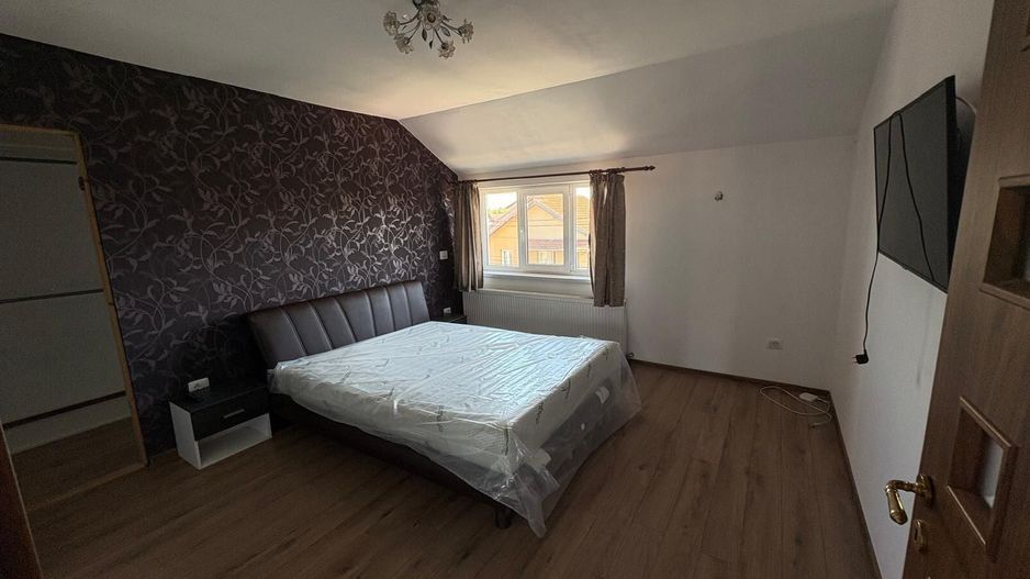 Dumbravita | 3 Camere | Curte Comuna. - Poză 1