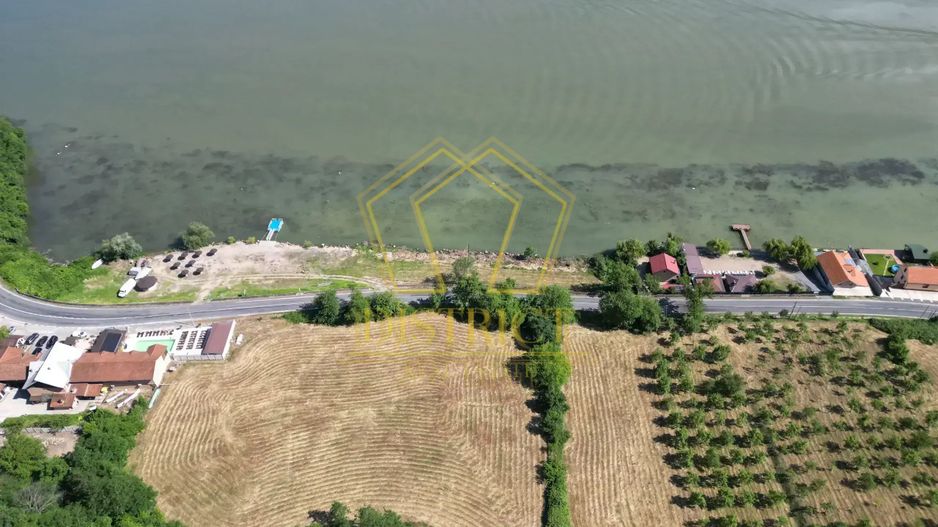 Teren intravilan cu iesire la Dunare | Clisura Dunarii - Poză 6