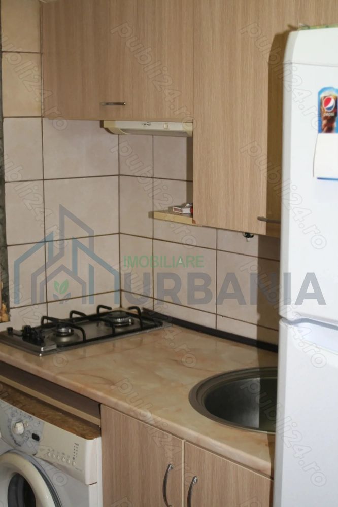 Inchiriez garsoniera in zona Kaufland Nicolina blocul INITA - Poză 3