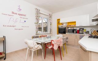 Casă 5 camere | Bul.Vasile Milea , Sibiu | 200 mp, curte - Poză 4