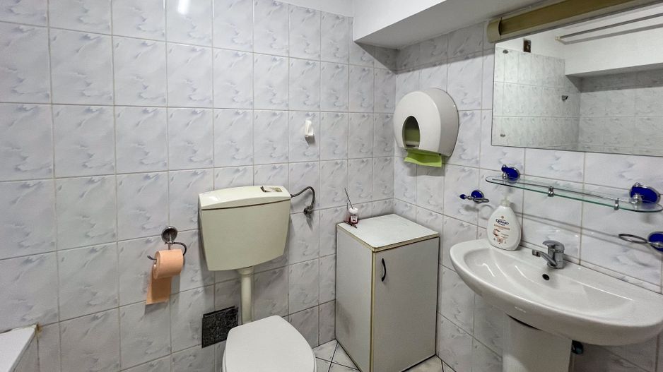 Duplex reprezentativ de închiriat – 240 mp | Bulevardul Unirii 61 - Poză 13