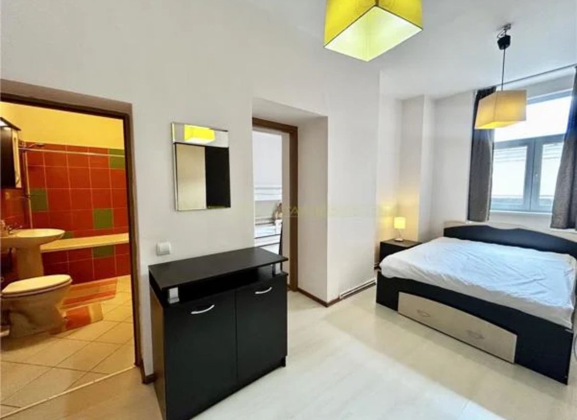 Ultracentral  - Republicii - Apartament 3 camere 2 bai - 80mp - Poză 14