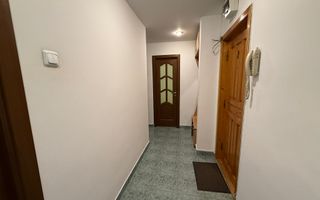 Vânzare apartament 3 camere decomandat, Zona Curcubeului - Poză 3