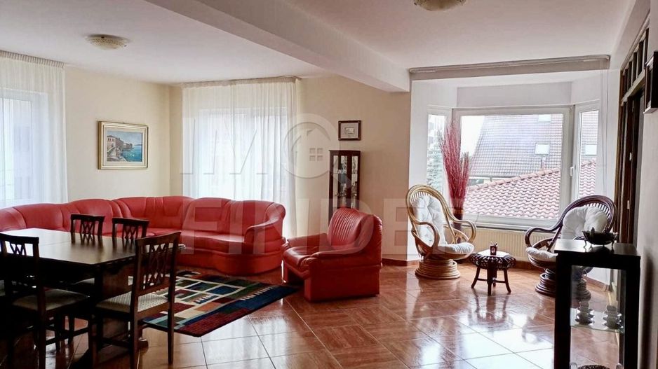 Vanzare 4 camere, Zorilor, 120 mp utili, imobil cu 8 apartamente - Poză 2