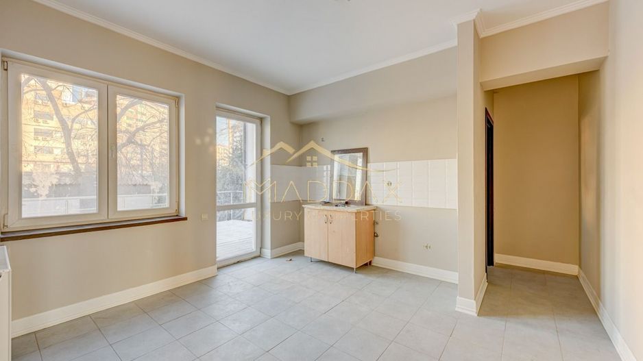 Vila ***400mp*** + Curte Proprie // zona Aviației - Poză 20