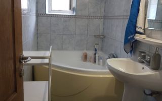 Apartament 3 camere de vanzare Unirii, Zepter zona centru - Poză 8