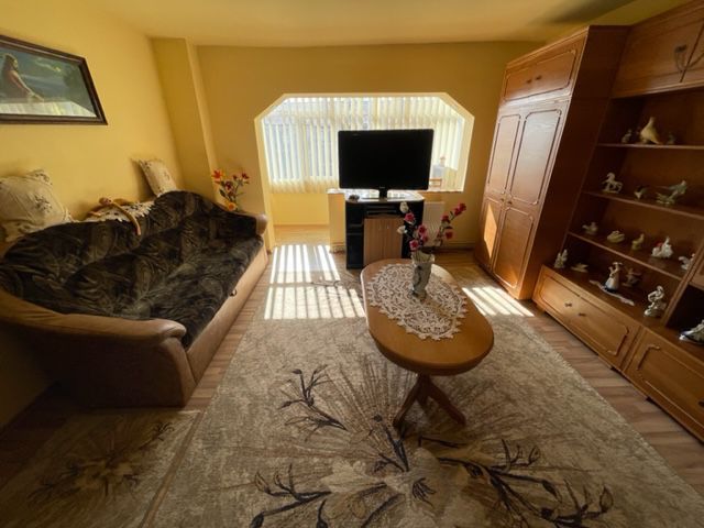 APARTAMENT SPATIOS IN ZONA BUCOVINA - Poză 3