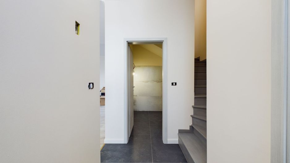 Casă înșiruită la cheie Aradul Nou - Poză 6