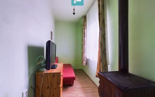 Casă la cheie în Secusigiu - Poză 9