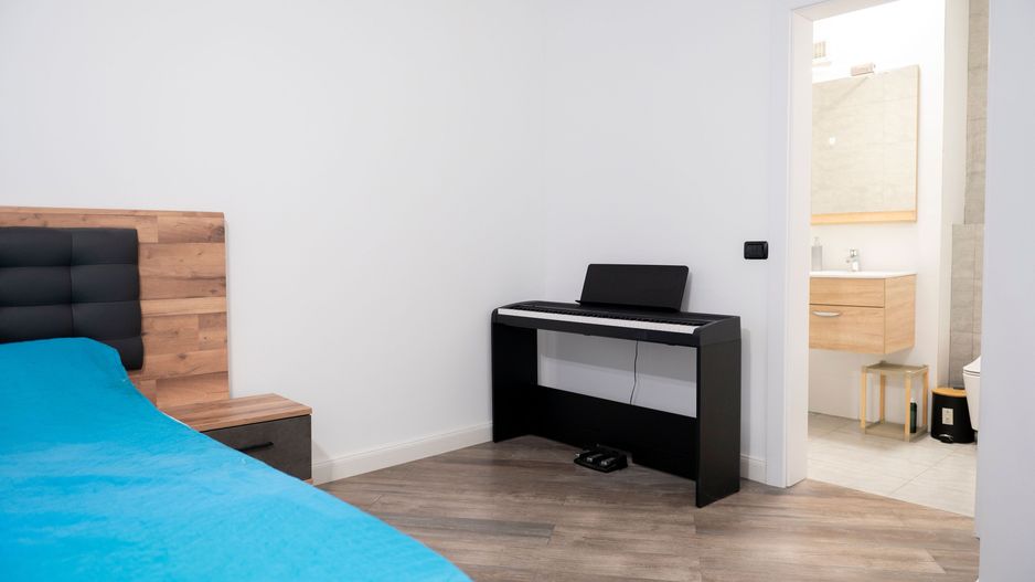 Apartament cu 3 camere si terasa de 49mp, Tomis Nord- Constanta - Poză 9