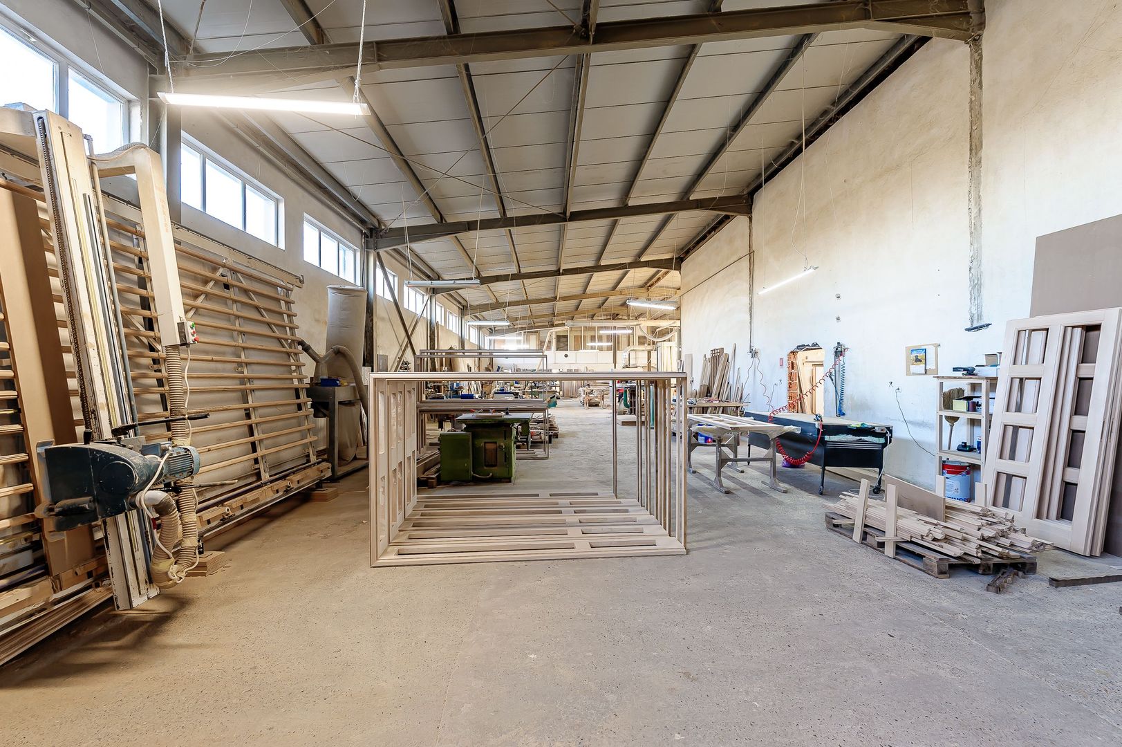 HALĂ INDUSTRIALĂ PRODUCȚIE / DEPOZITARE, 1036 MP - Poză 10