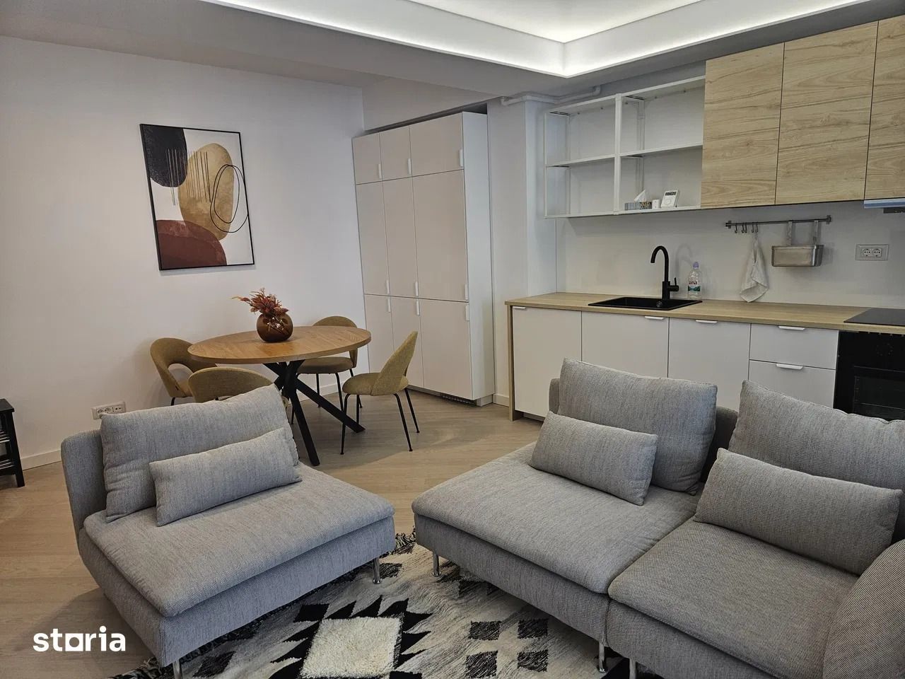 AP. 2 CAMERE CORTINA NORTH, CENTRALA, MASINA DE SPALAT VASE, BLOC NOU - Poză 3