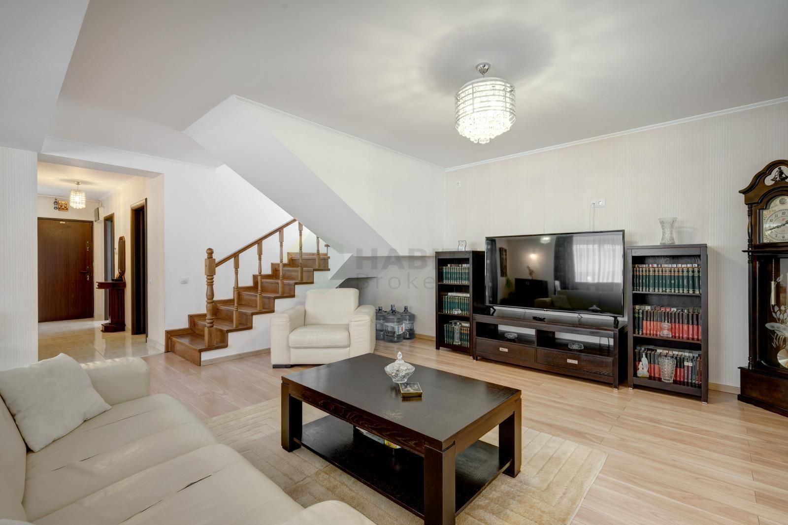 Casă modernă și spațioasă de vânzare în Bragadiru – ideală pentru familie - Poză 15