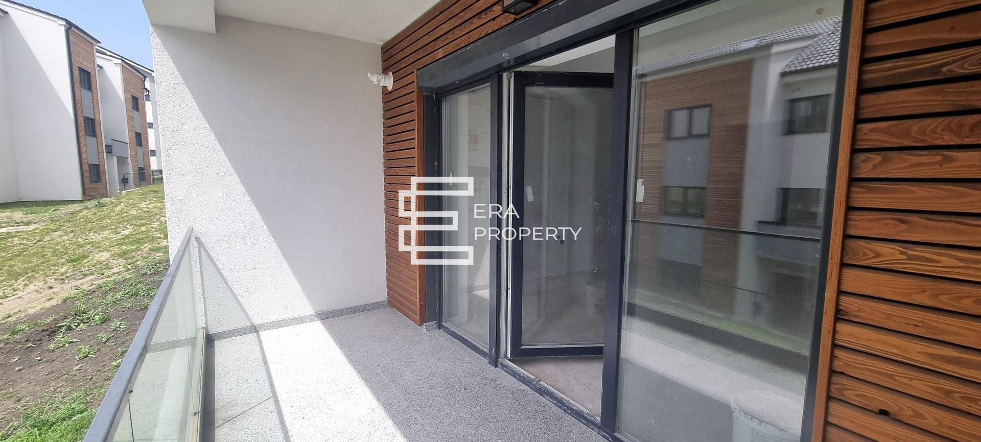 Garsoniera 38 mp- aer conditionat-  finisata la alb -zona Aeroport Sibiu - Poză 4