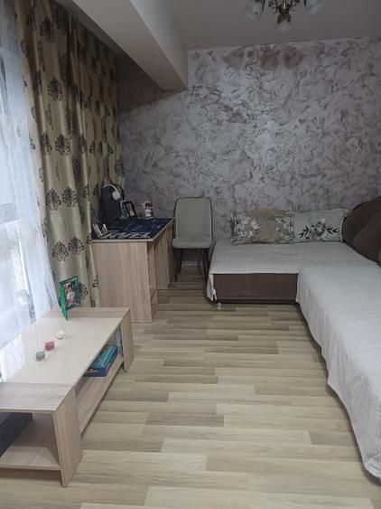 Inchiriere Apartament 2 camere- Aparatorii Patriei- Centrala proprie - Poză 4