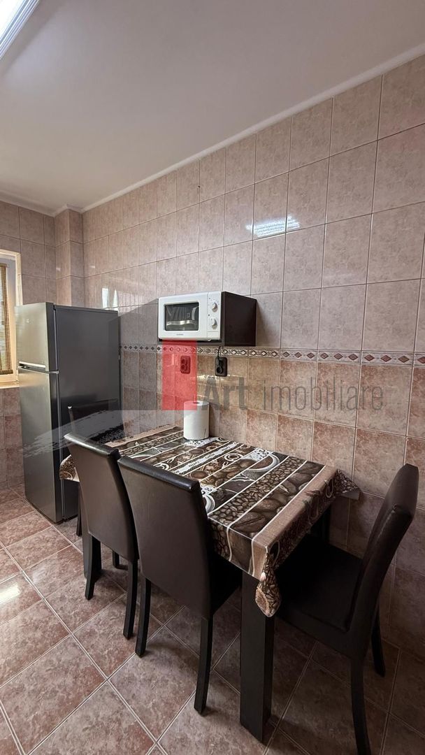 Apartament 3 camere de închiriat Berceni - Poză 18