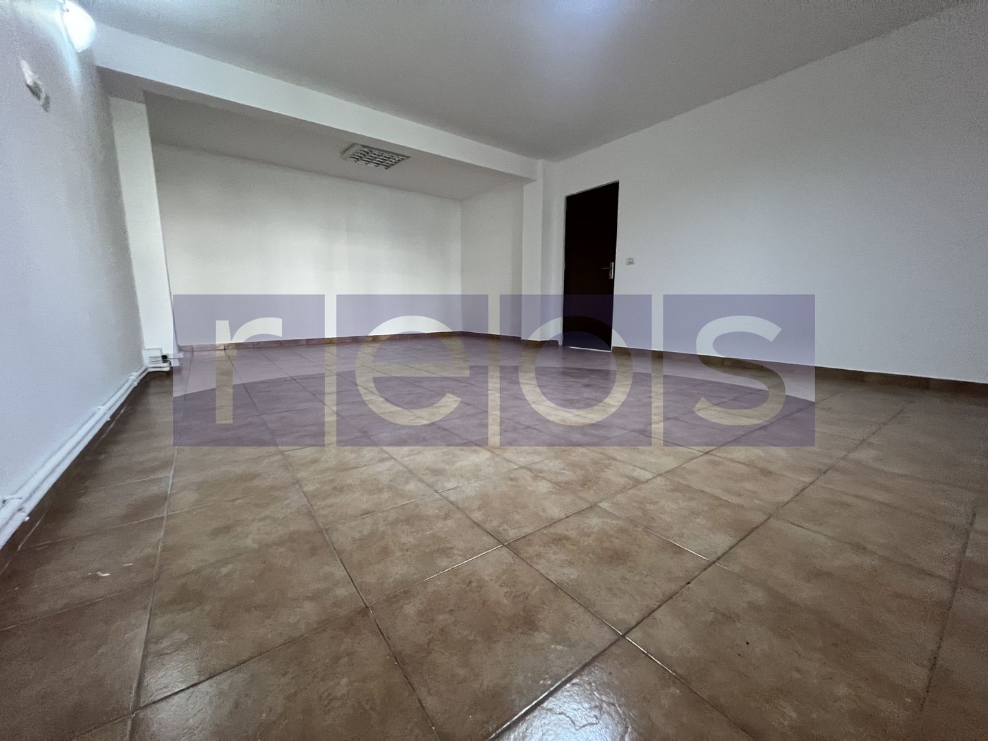 INCHIRIERE VILA | ZONA VITAN | 9 CAMERE - Poză 1