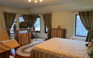 Casă cu 5 camere + anexă cu garaj, mobilată complet, str. Gh. Șincai - Poză 8