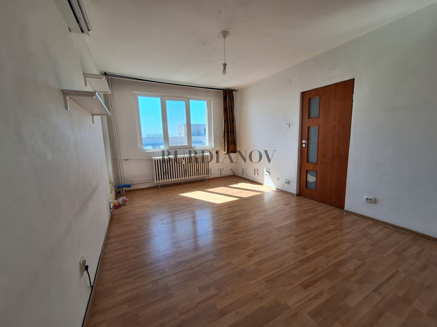 Apartament cu 2 camere de vânzare - 1 Decembrie - 53 mp utili - RS II - Poză 3