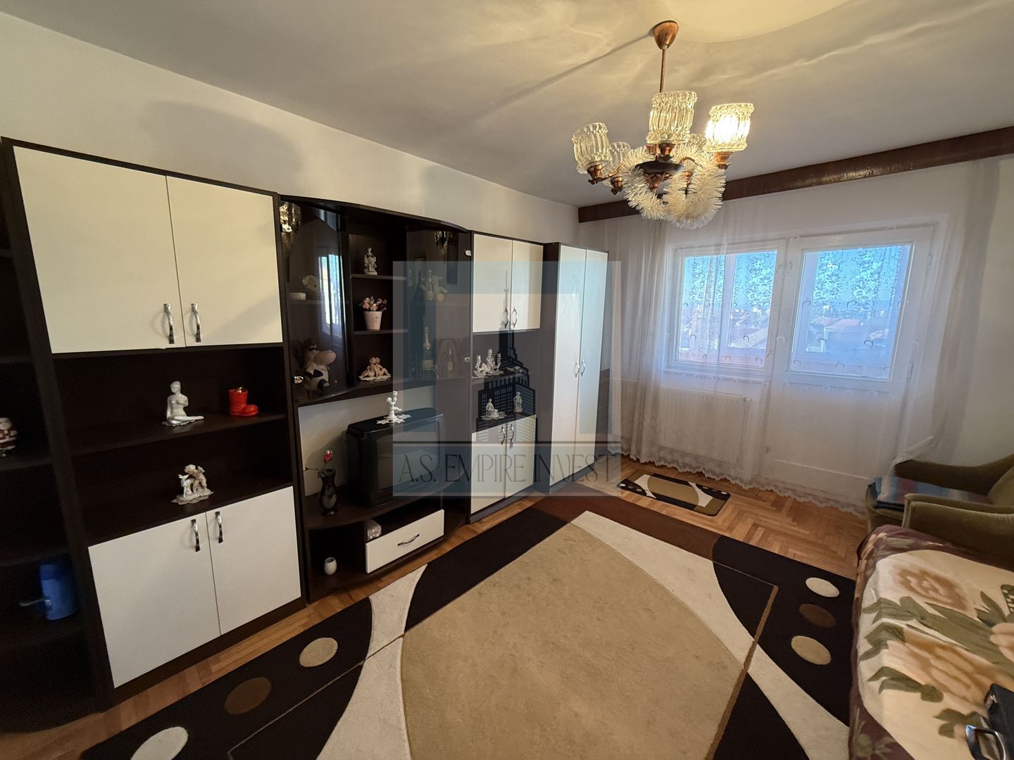 Apartament 3 camere decomandat, 2 bai - zona Gemenii/Florilor - Poză 2