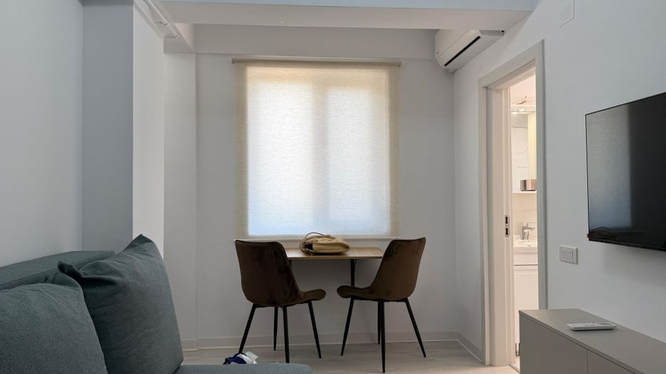 Apartament 2 camere de închiriat | Central Otopeni | Totul nou - Poză 1