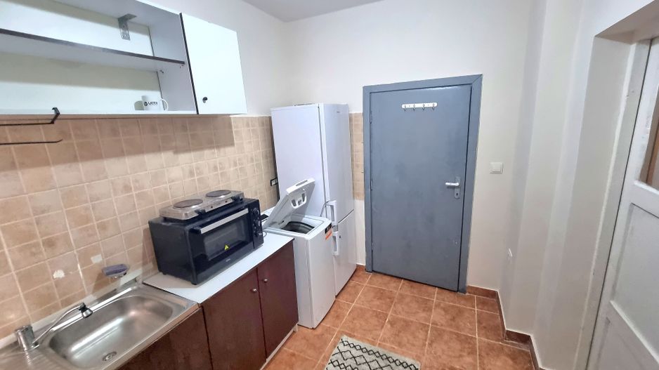 Apartament cu 1 cameră, foarte spațios, parter, clădire istorică, zona Traian - Poză 3
