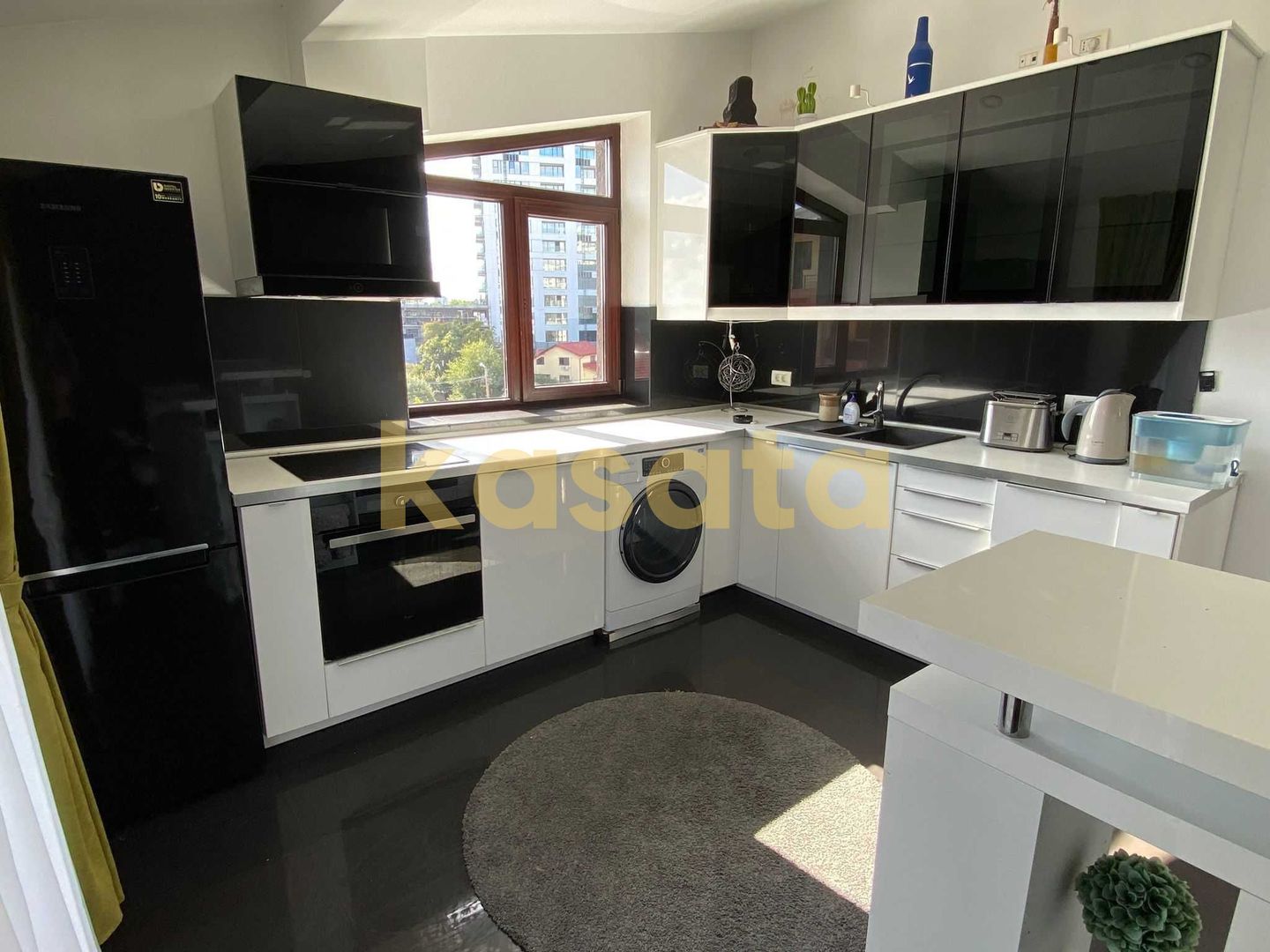 Apartament spațios de 4 camere pe două nivele de închiriat Floreasca - Poză 5