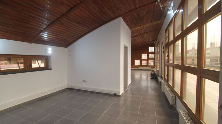 Spatiu birouri E+M - 205mp - zona L. Rebreanu - Poză 12