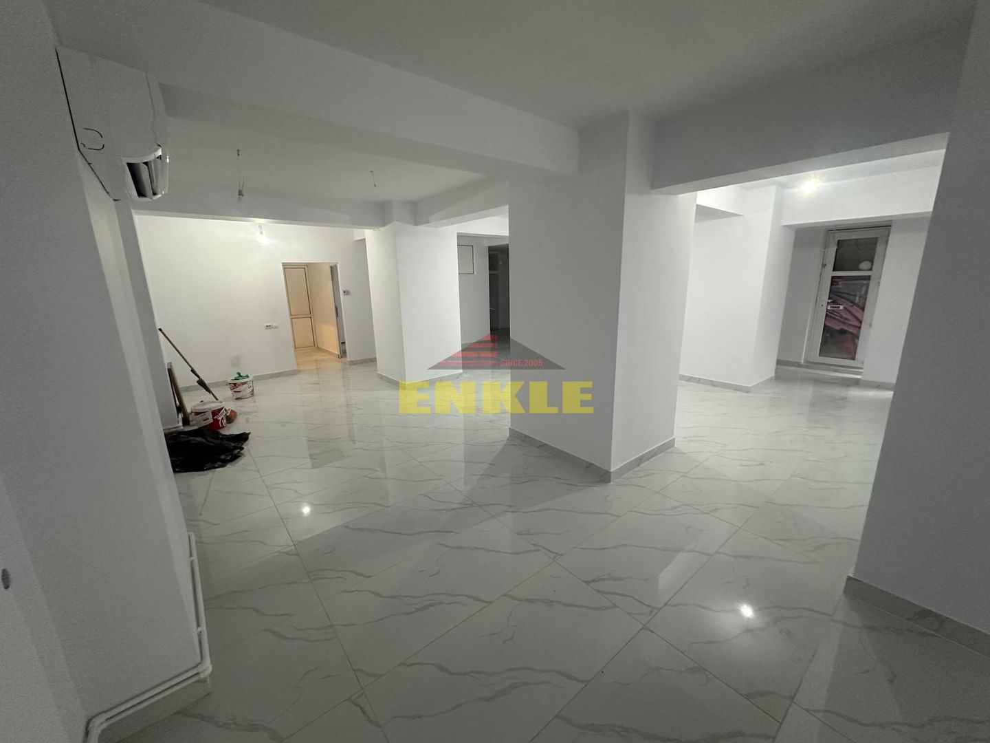 DE ÎNCHIRIAT – SPAȚIU COMERCIAL ULTRACENTRAL - Poză 6