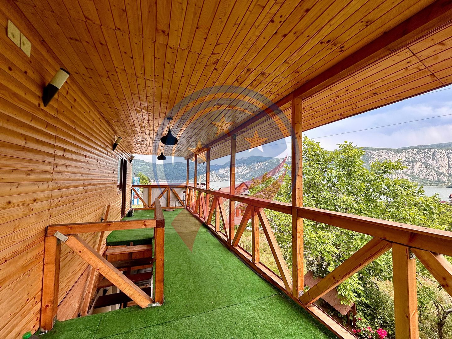 Pensiune in Dubova de vanzare - Poză 5