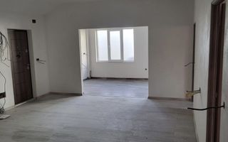 Apartament 4 camere de vânzare – zona Decebal - Poză 1