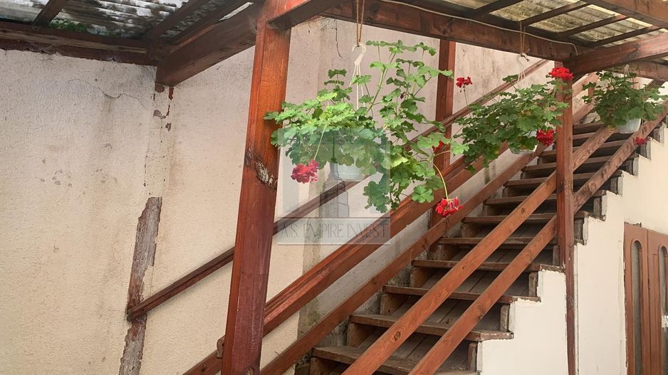 Apartament la casă, cu 3 camere mobilat/ utilat, 2 bai - zona Schei - Poză 12