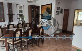 Casă de vânzare zona centrala Aiud - Poză 2