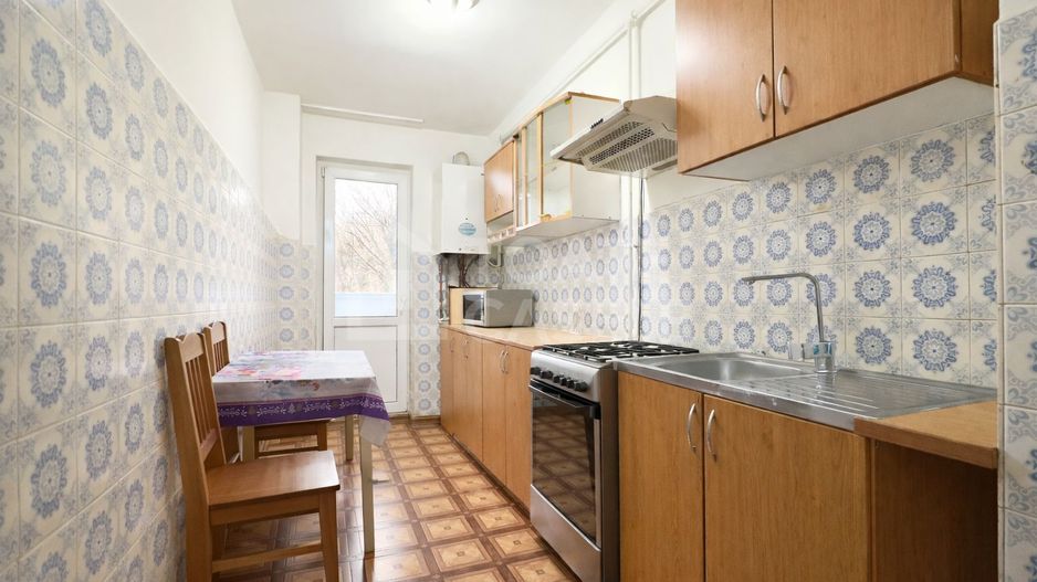 Apartament cu 2 camere, etajul 1, zona Primăverii, Mănăștur - Poză 3