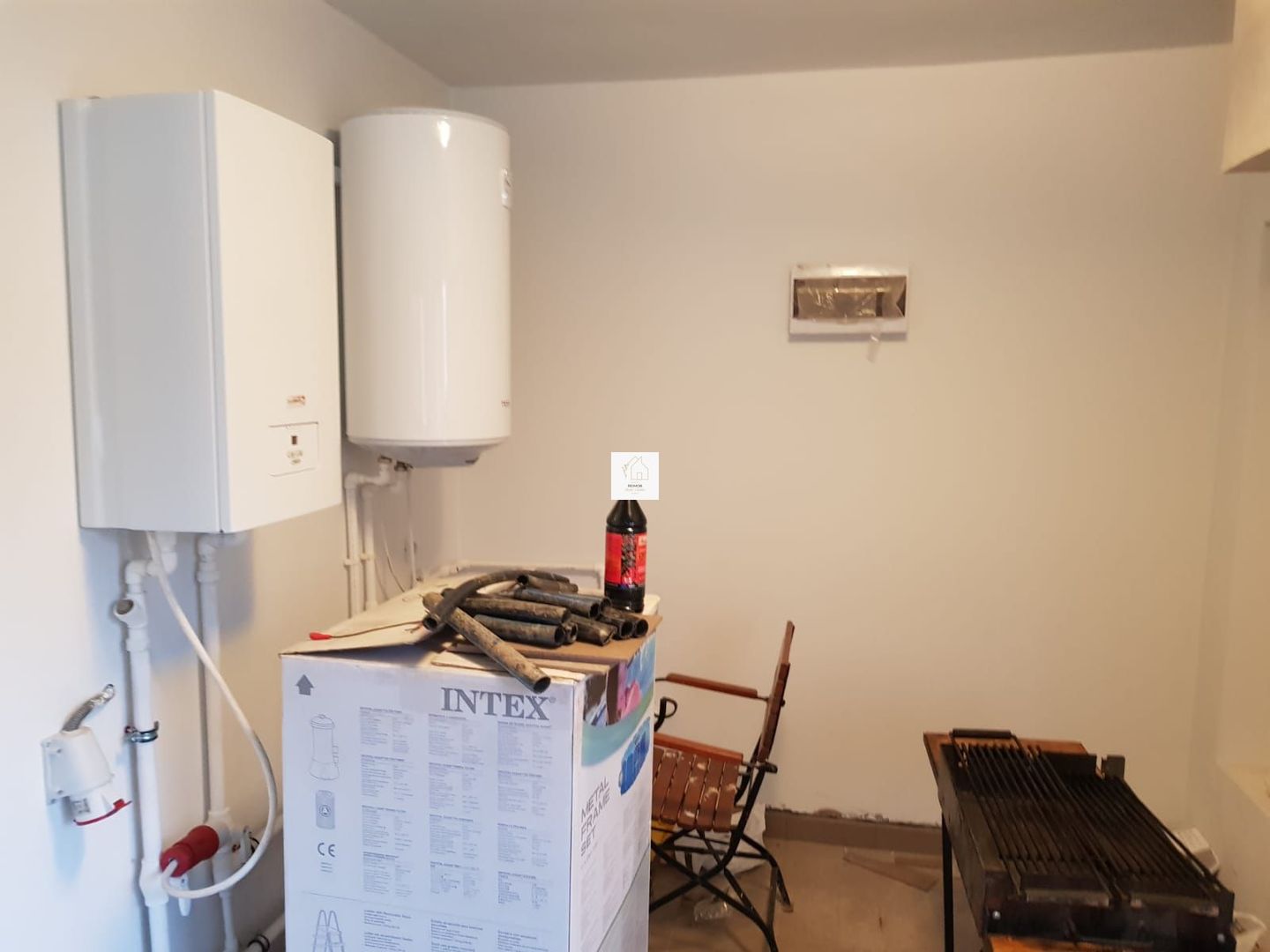 Refugiu la munte - casă cu 3070 mp teren și vedere spre Vârful Rânca - Poză 32