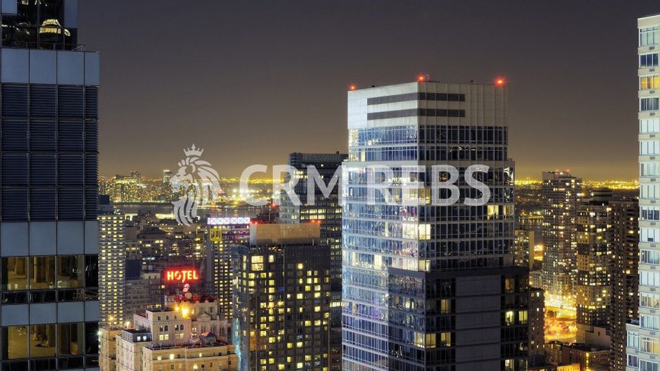 Sedu de banca ultracentral de inchiriat - Poză 14