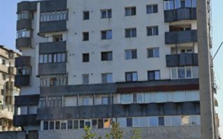Apartament 2 camere, Pașcani, zona Piață Vale, etaj 2, bloc 1990, renovat recent - Poză 5