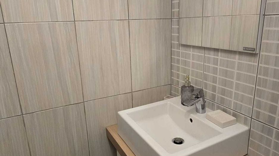 Apartament 3 camere de închiriat Apărătorii Patriei - Poză 8