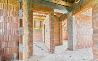 Casă la roșu, teren 600 mp, în Săcălaz - Poză 8