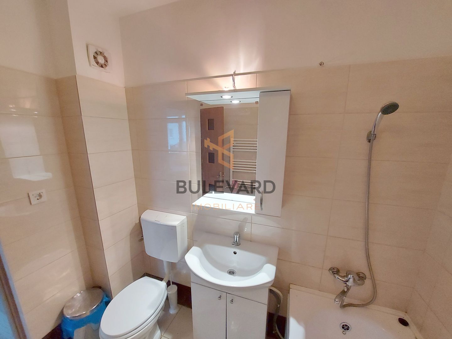 Apartament cu o camera+parcare, zona Eroilor! - Poză 6