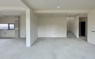 Casă cu 700 teren și garaj zona Scolii Feleacu - Poză 4