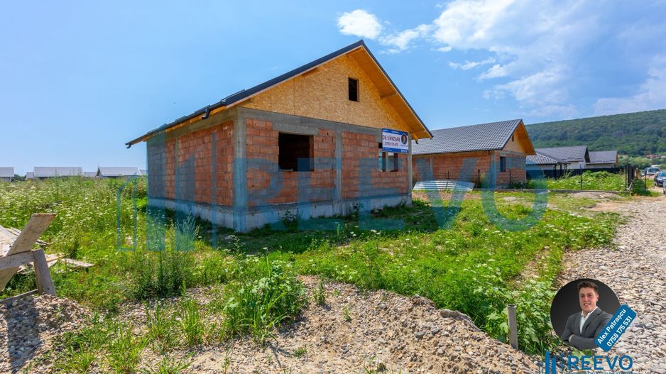 Casă la roșu, Hemeiuș ! - Poză 6