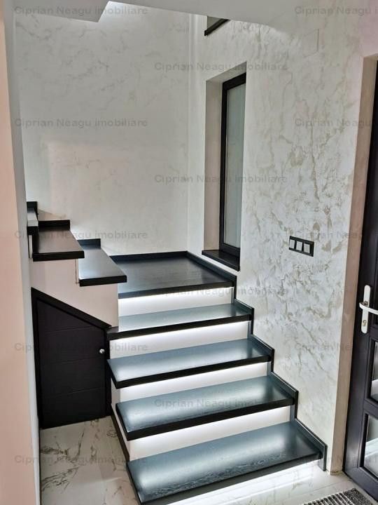 Vila moderna 4 camere, zona Prundu, Valea Geamana - Poză 3