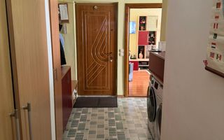 Apartament cu 3 camere – 71 m.p.- Nicolina 2, geam la baie - Poză 11