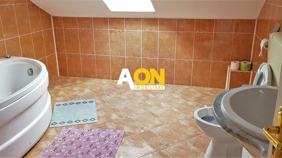 Casa  5 camere  2 garaje  780 mp teren Zona Schit - Poză 16